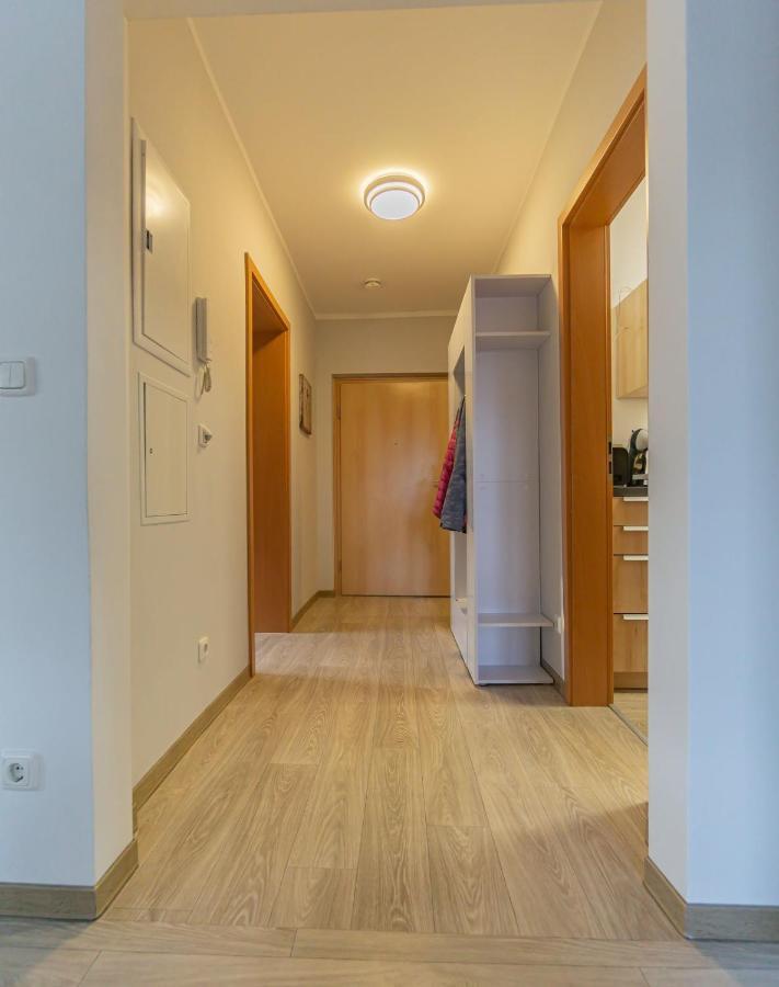 Altstadtapartment, 80 Qm,2 Schlafzimmer,Parkplatz,Netflix Cottbus Exterior foto
